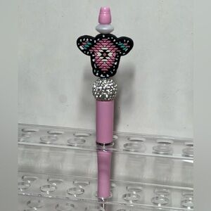 Beadable pen